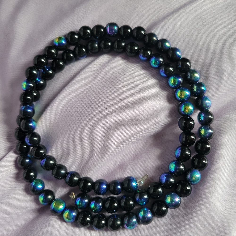 Elegant Black and Blue Beaded Necklace